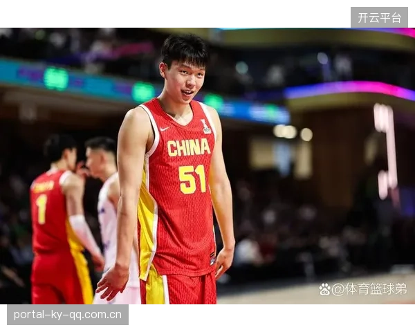 杨瀚森被传回CBA？转会谣言迅速被澄清，引发热议的背后真相在哪里