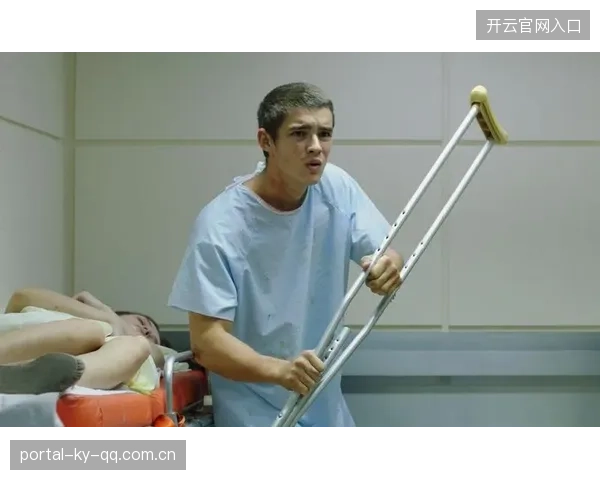 网球双打组合突然分道扬镳，赛场震荡——一段情断的背后隐藏的秘密与未来的挑战